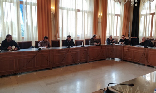 Σύσκεψη με τους βουλευτές συγκάλεσε ο Δήμαρχος Ηρακλείου Βασίλης Λαμπρινός για τις καταπατημένες εκτάσεις
